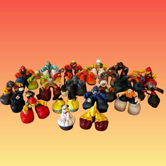 Lot of 29 Mattel Matchbox Big Boots 1.75" Action Figures - Picture 1 of 7